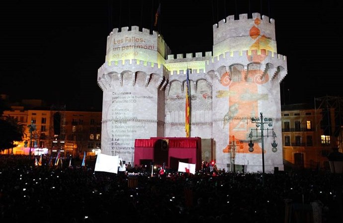 Imagen de la Crida con el mensaje a la Unesco
