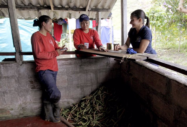 Mujeres trabajadoras en Colombia