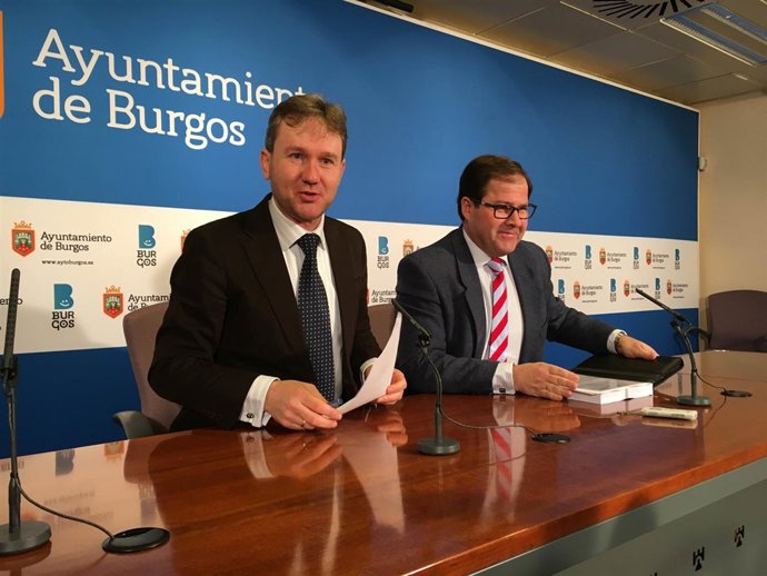 Javier Lacalle (izq) y Salvador de Foronda