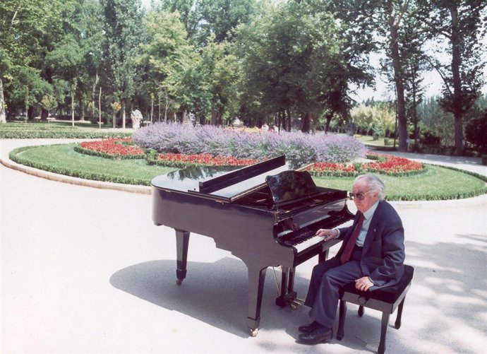 El  maestro Joaquín Rodrigo