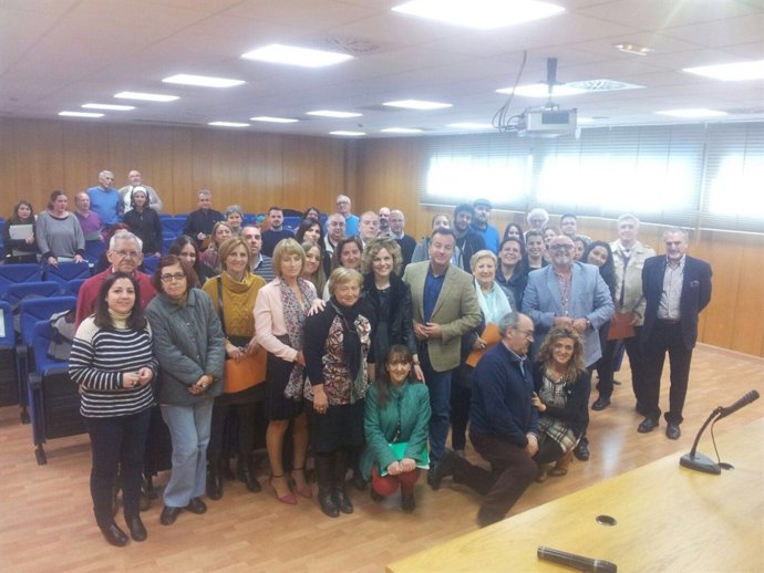 Encuentro de asociaciones granadinas con Rosa Torres