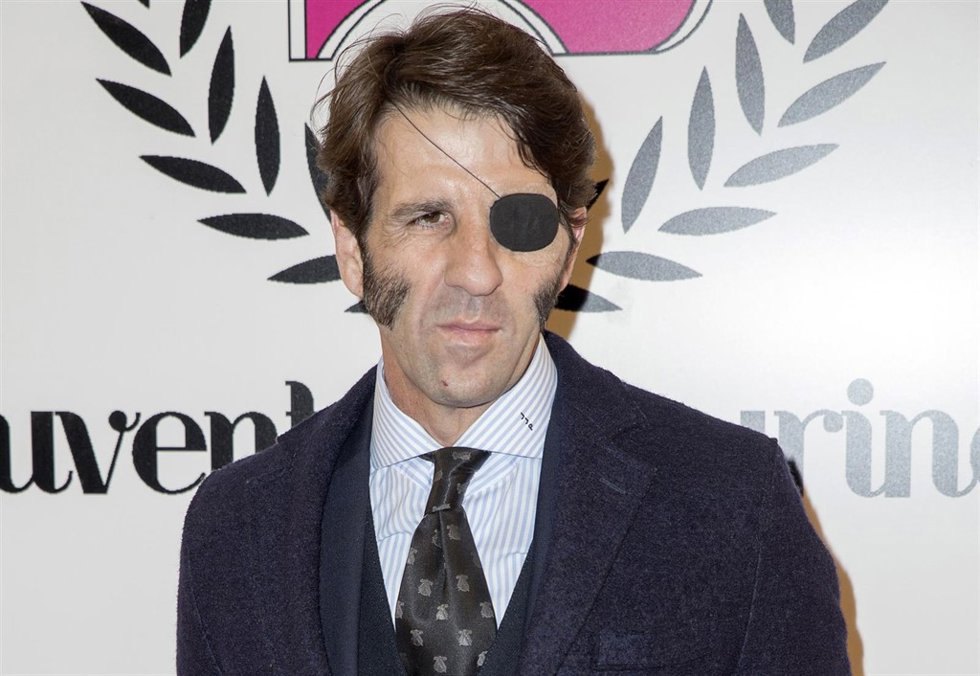 Rodrigo Mena Ruiz @rodrigomenaru