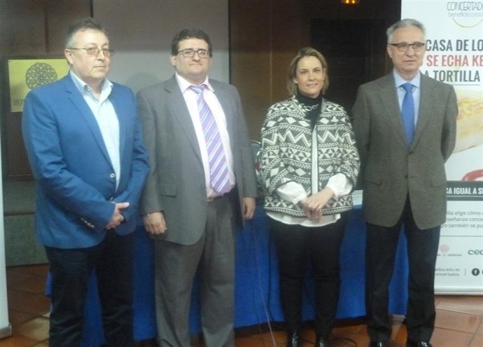 Representantes de la plataforma 'Concertados' en C-LM