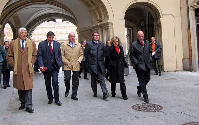 El ministro de Economía, Luis de Guindos, en Salamanca
