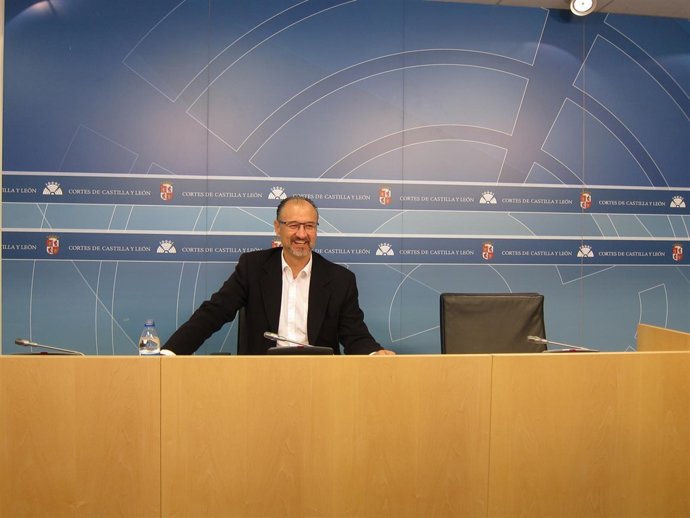 El portavoz de Ciudadanos Luis Fuentes en las Cortes de Castilla y León 