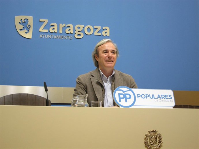 El portavoz del PP en el Ayuntamiento de Zaragoza, Jorge Azcón
