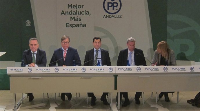 Moreno (PP-A) se reúne con los hosteleros andaluces