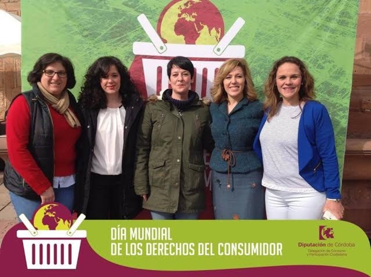 Barbero (dcha.) participa en la jornada del Día del Consumidor