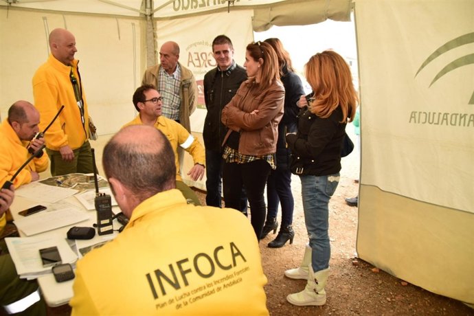 Seguimiento del simulacro de incendio forestal en Granada