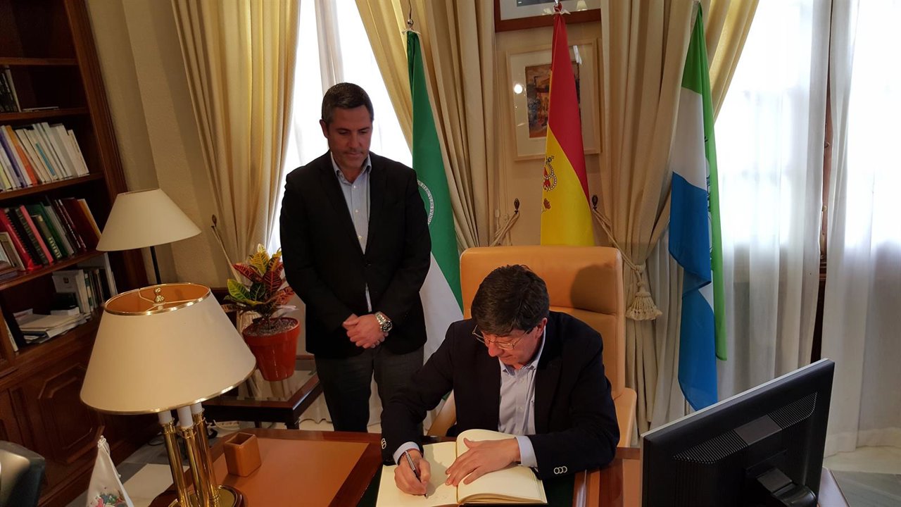 Ciudadanos (CS)| Juan Marín: "El Impuesto De Sucesiones En El Campo Andaluz Ten