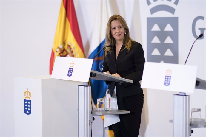 Rosa Dávila, consejera de Hacienda del Gobierno de Canarias