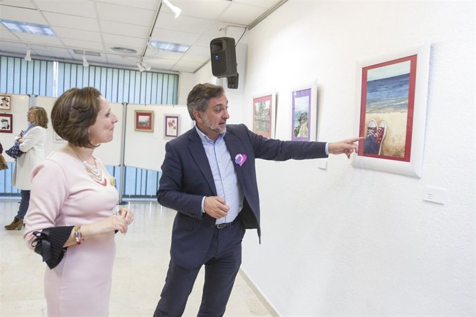 Yolanda Medina Vique expone sus acuarelas en el Espacio de Mujeres.
