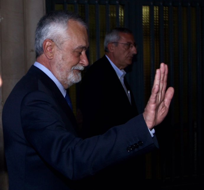 Griñán tras declarar como investigado en el caso ERE