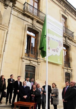 Izado de la bandera de la provincia de Jaén