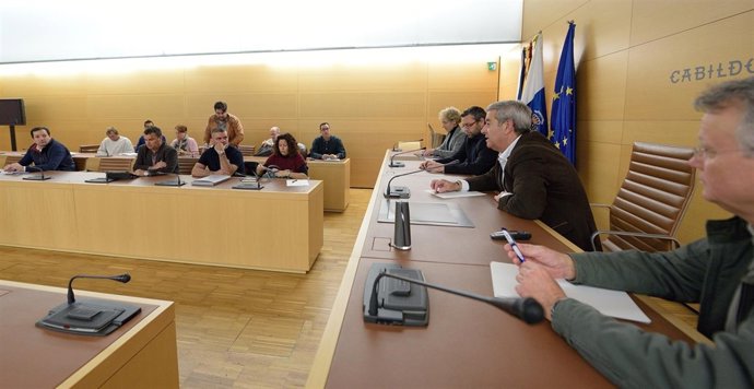 Reunión con los colectivos