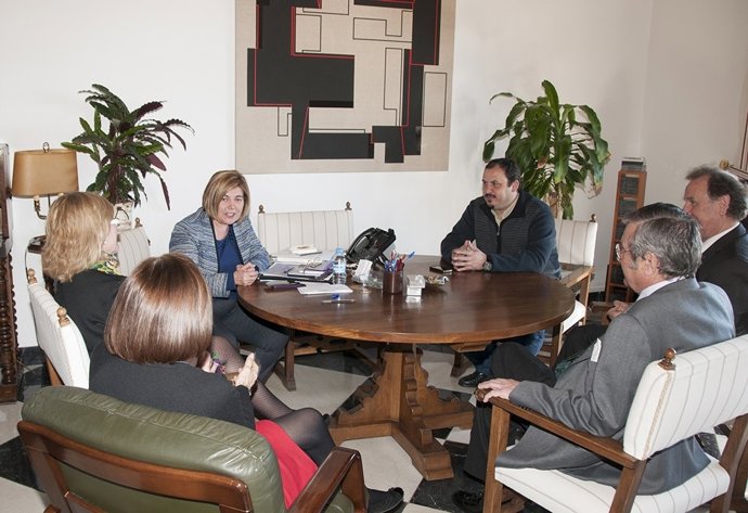 Reunión  Diputación de Cáceres y Agencia Tributaria