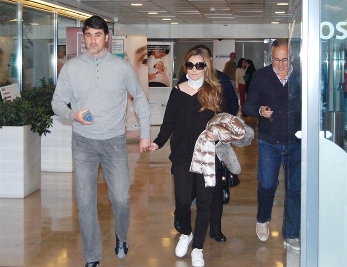 MARIA JOSÉ CAMPANARIO Y JESULÍN DE UBRIQUE