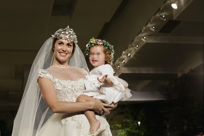 PRISCILA DE GUSTIN JUNTO A SU HIJA TERESA