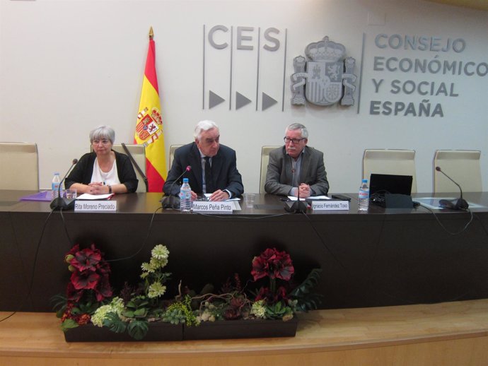 El presidente del CES y el secretario general de CC.OO., Ignacio Fernández Toxo