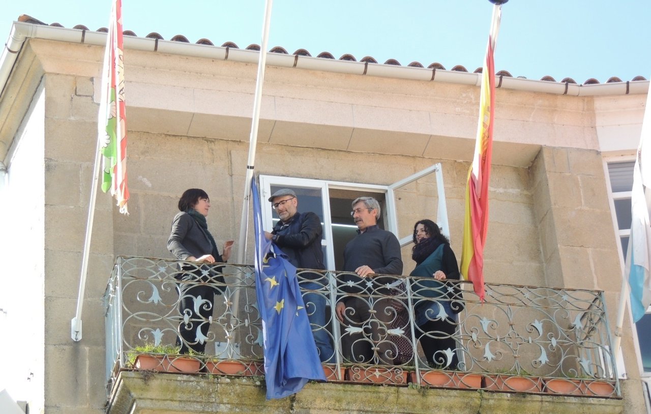 Ana Pontón participa en la bajada de Bandera de Viana do Bolo (Ourense) 