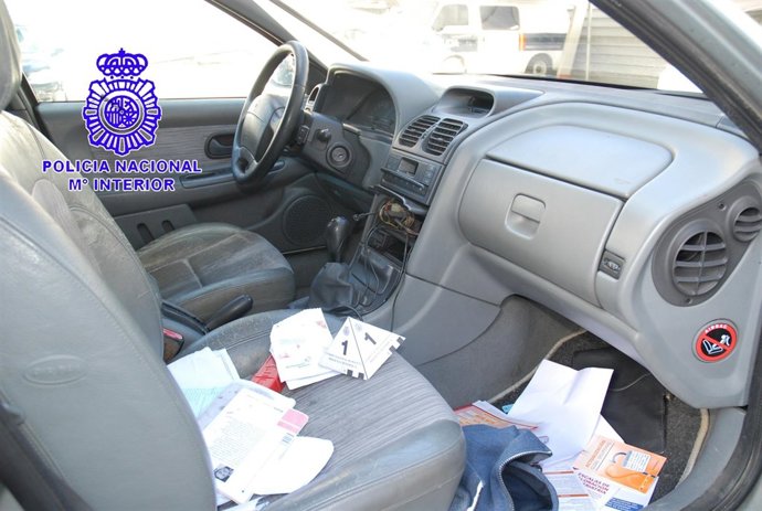 Imagen del vehículo que forzaron dos de los ahora detenidos