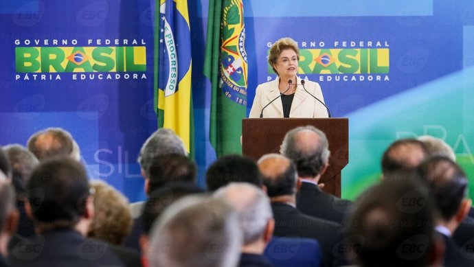 Brasília - Presidenta Dilma Rousseff durante cerimônia de posse dos novos minist