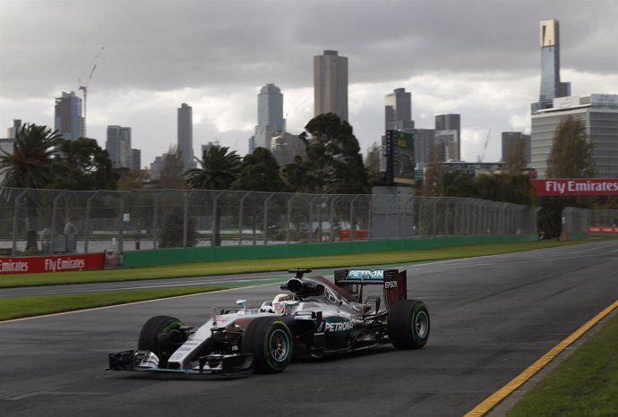 Hamilton en los libres del GP Australia