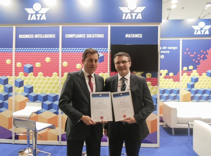 Reconocimiento de la IATA a Madrid-Barajas y Barcelona-El Prat