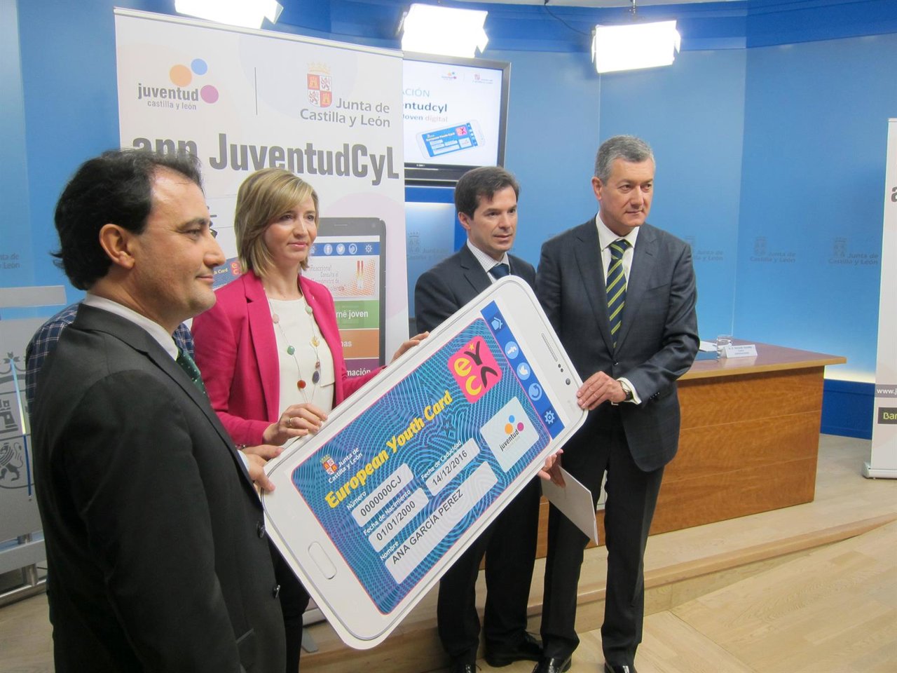 Presentación del carné joven digital