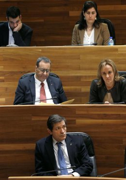 Nino  Torre, durante el pleno. 