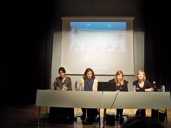 N.Parlón, M.Conesa, C.Simó y L.Moret en rueda de prensa