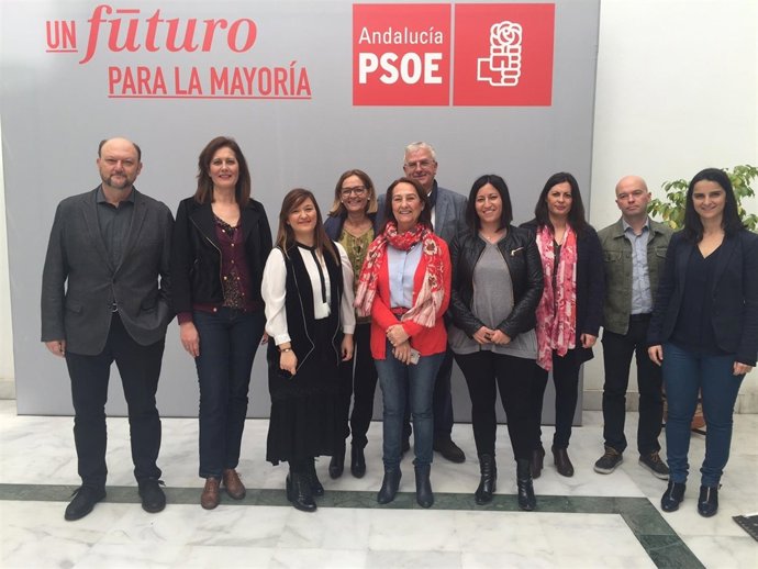Reunión del PSOE de Sevilla para abordar el "drama de los refugiados"