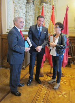 José Ignacio de Luis Páez (izq), Óscar Puente y Rafi Romero