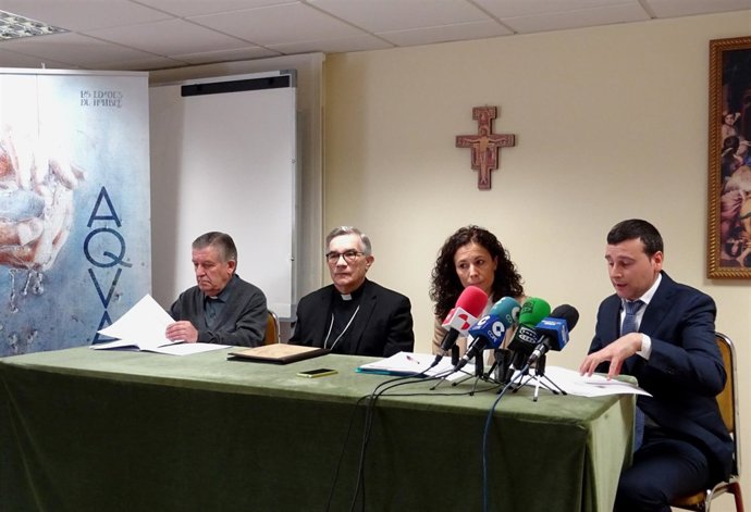 De izquierda a derecha, Barbado, Franco, Llorente y Vicente de Pradas