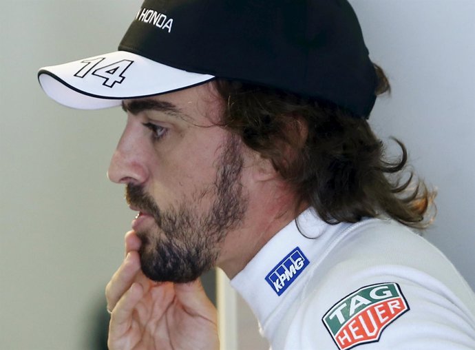 El piloto español Fernando Alonso (McLaren) 