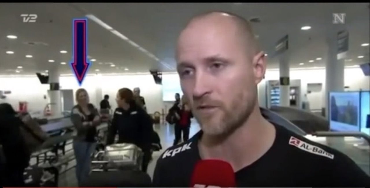 Una mujer desparece en una emisión en directo