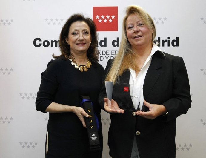 Marisa Rozalén y Carmen González, viceconsejera de Deportes 