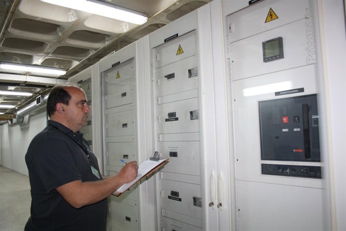 Equipos en el Materno Infantil de Málaga 