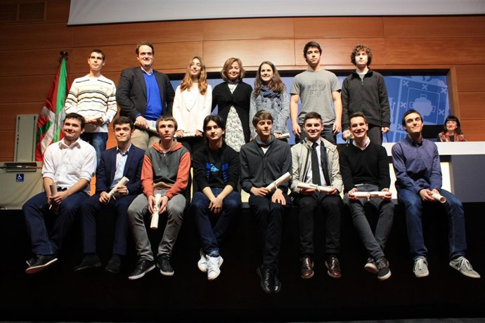 Gobierno vasco entrega en Vitoria los premios extraordinarios de Bachillerato 20