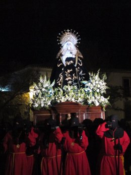 María Santísima de los Dolores procesiona este Lunes Santo en Cáceres