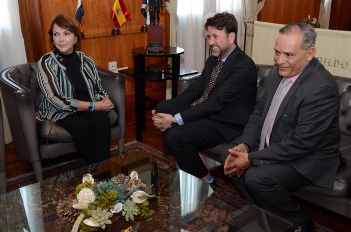 Capriles, Alonso y Medina