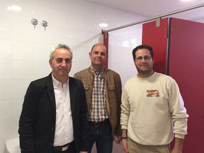 La Diputación de Córdoba culmina obras en un colegio de Montalbán