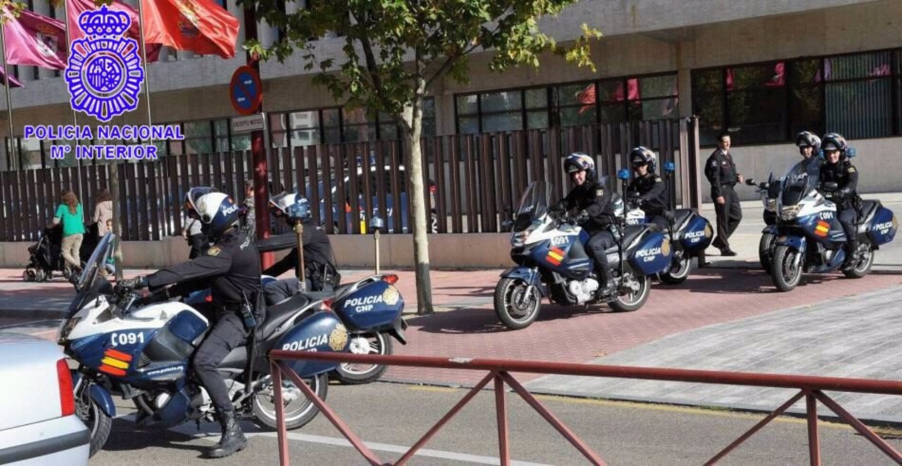 Motoristas de la Policía Nacional de Valladolid. 