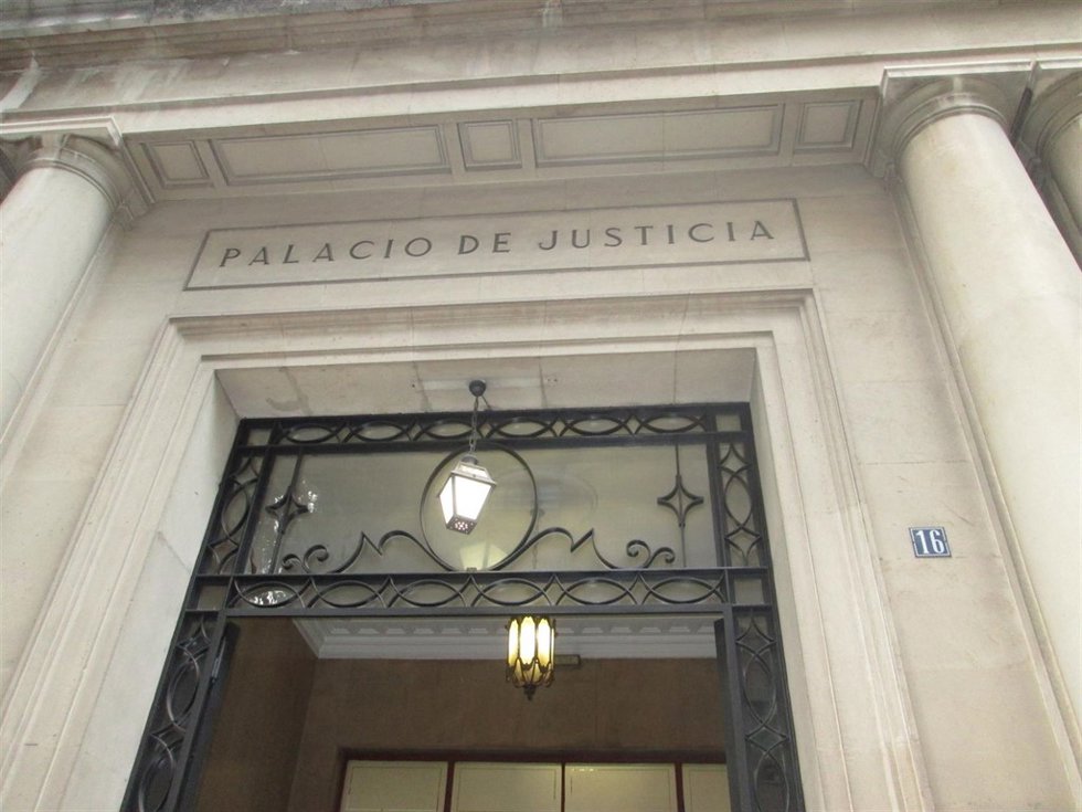 Acceso a la Audiencia de Jaén