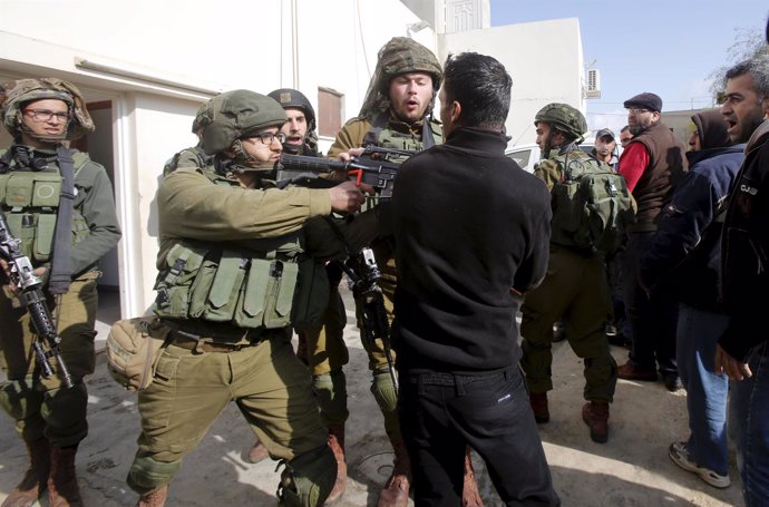 Militares israelíes en Duma, Cisjordania