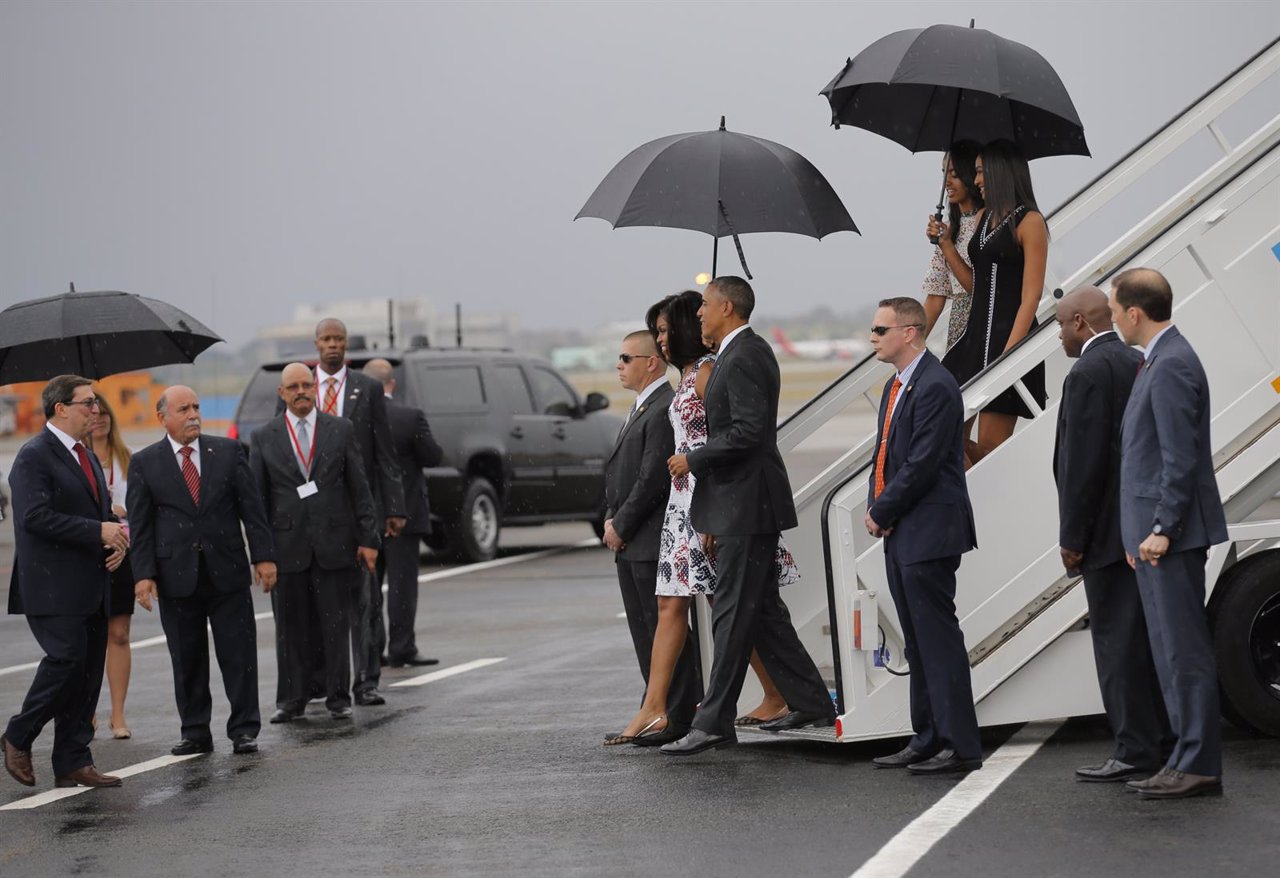 Obama llega a Cuba
