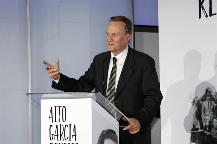 Aíto García Reneses, homenajeado por sus 50 años