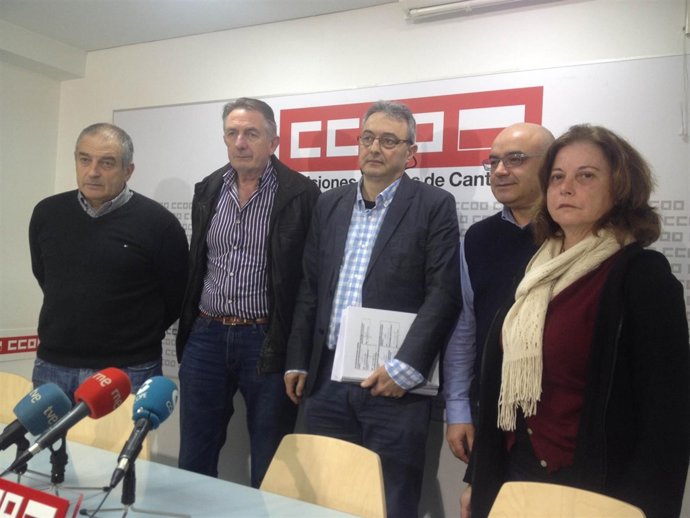 Representantes de FEAGRA y delegados de personal de CCOO en Tinamenor
