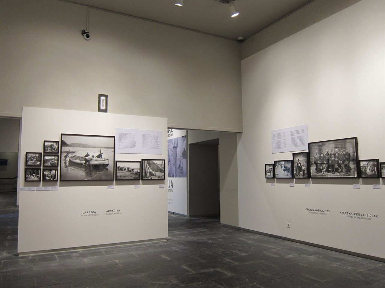 Exposición sobre el patrimonio cultural inmaterial en el Museo de Navarra.
