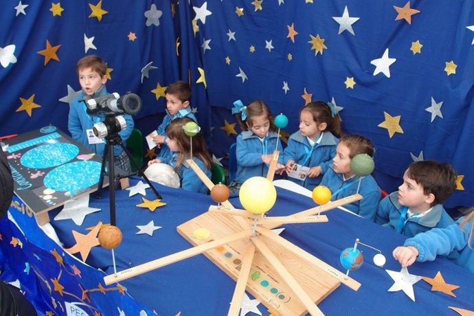 IX Jornadas de Ciencia en la Calle 'Diverciencia', en Algeciras (Cádiz)